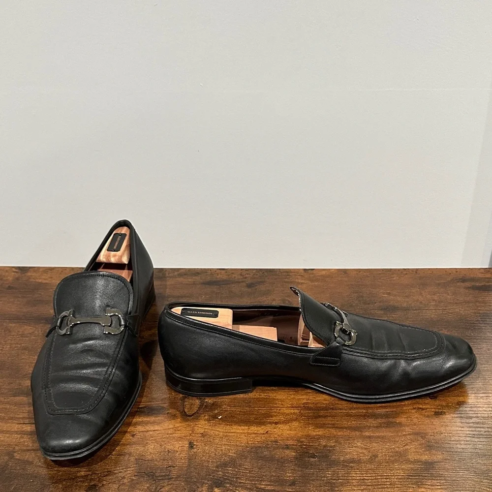 Salvatore Ferragamo Black Leather Men's Loafers / Slip-Ons - Picture 4 of 12